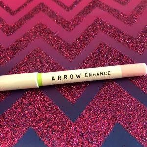 Arrow - Waterproof Eyeliner